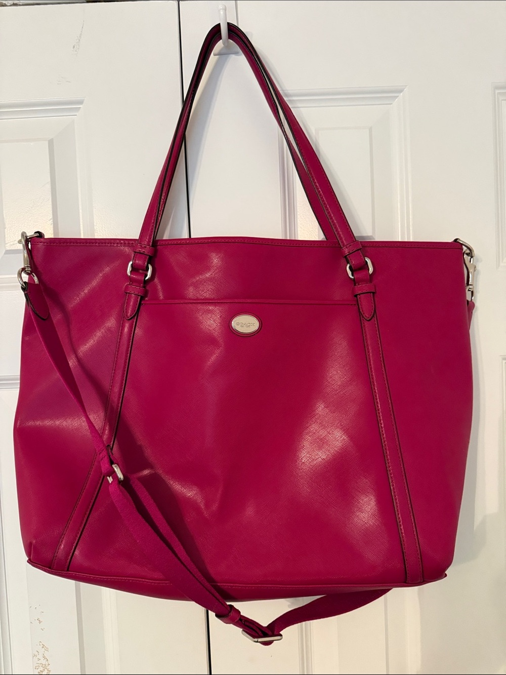 Fossil Hot Pink Leather Tote with Crossbody Strap